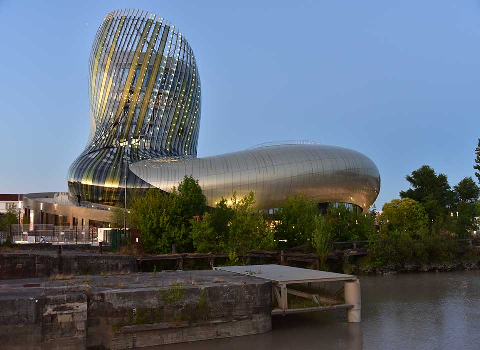 Bordeaux wine and city tour. Винный тур экскурсия в Бордо