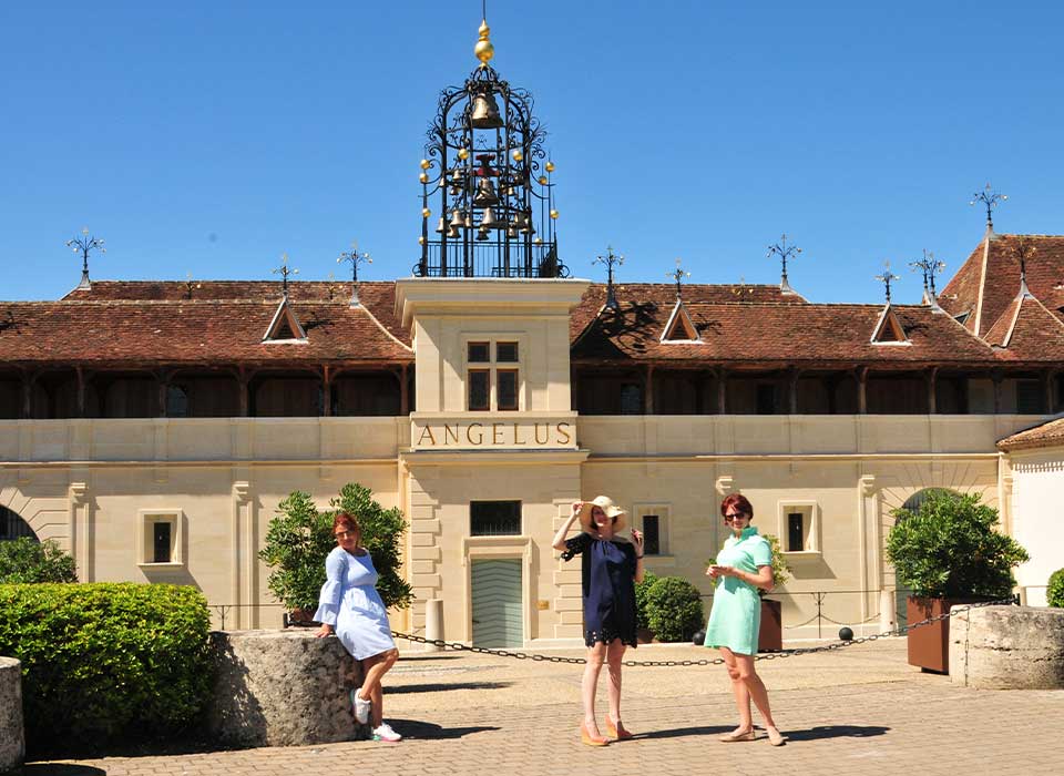 Saint-Emilion private wine tour. Винный тур в Сент-Эмильон с гидом.